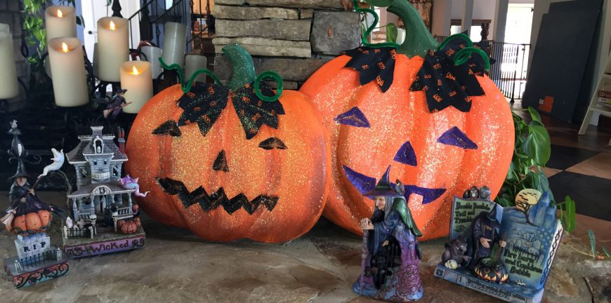 Halloween Decorating  - DIY Pumpkin