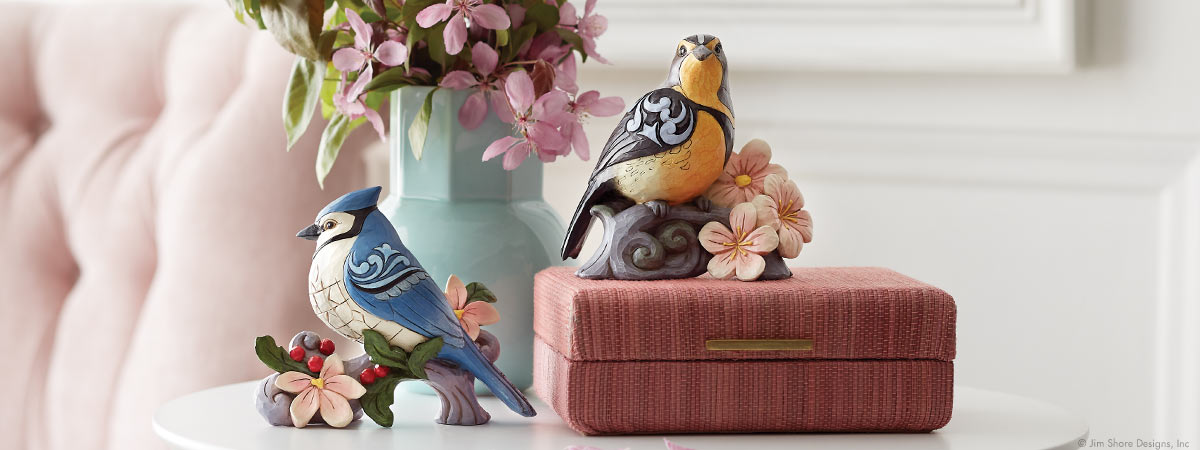 Birds figurine