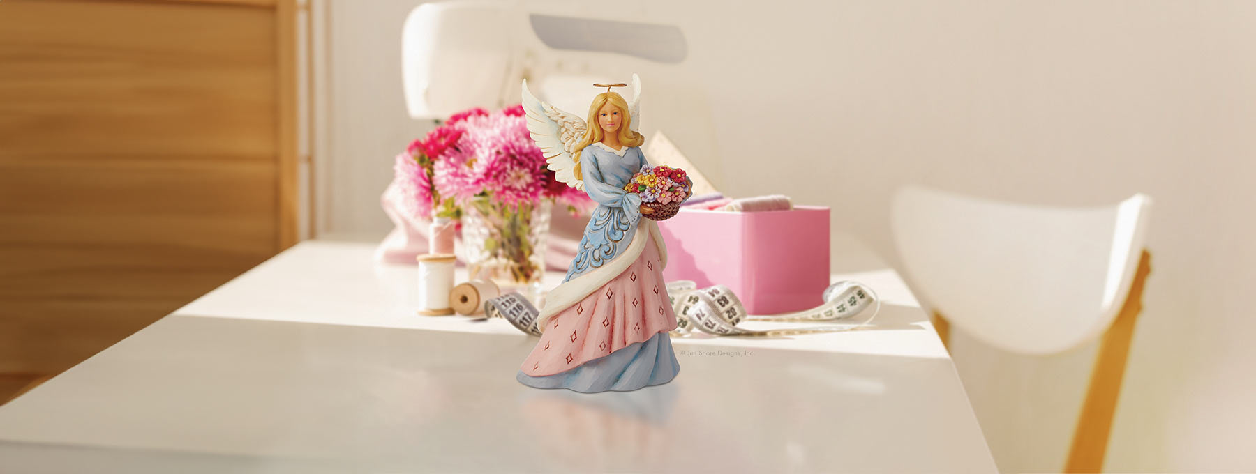 Jim Shore Mom Angel figurine