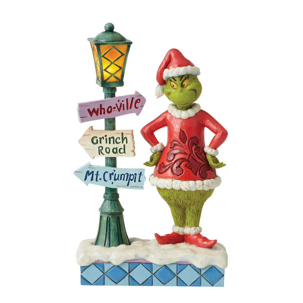 Grinch by Lit Lamppost