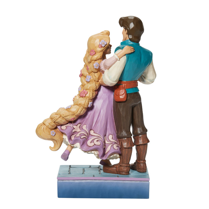 Rapunzel & Flynn Love